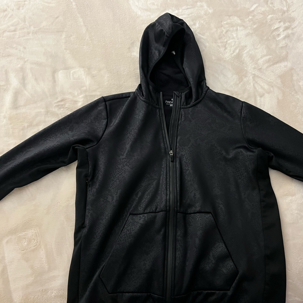 Nike boys therma fit zip up hoodie size Large